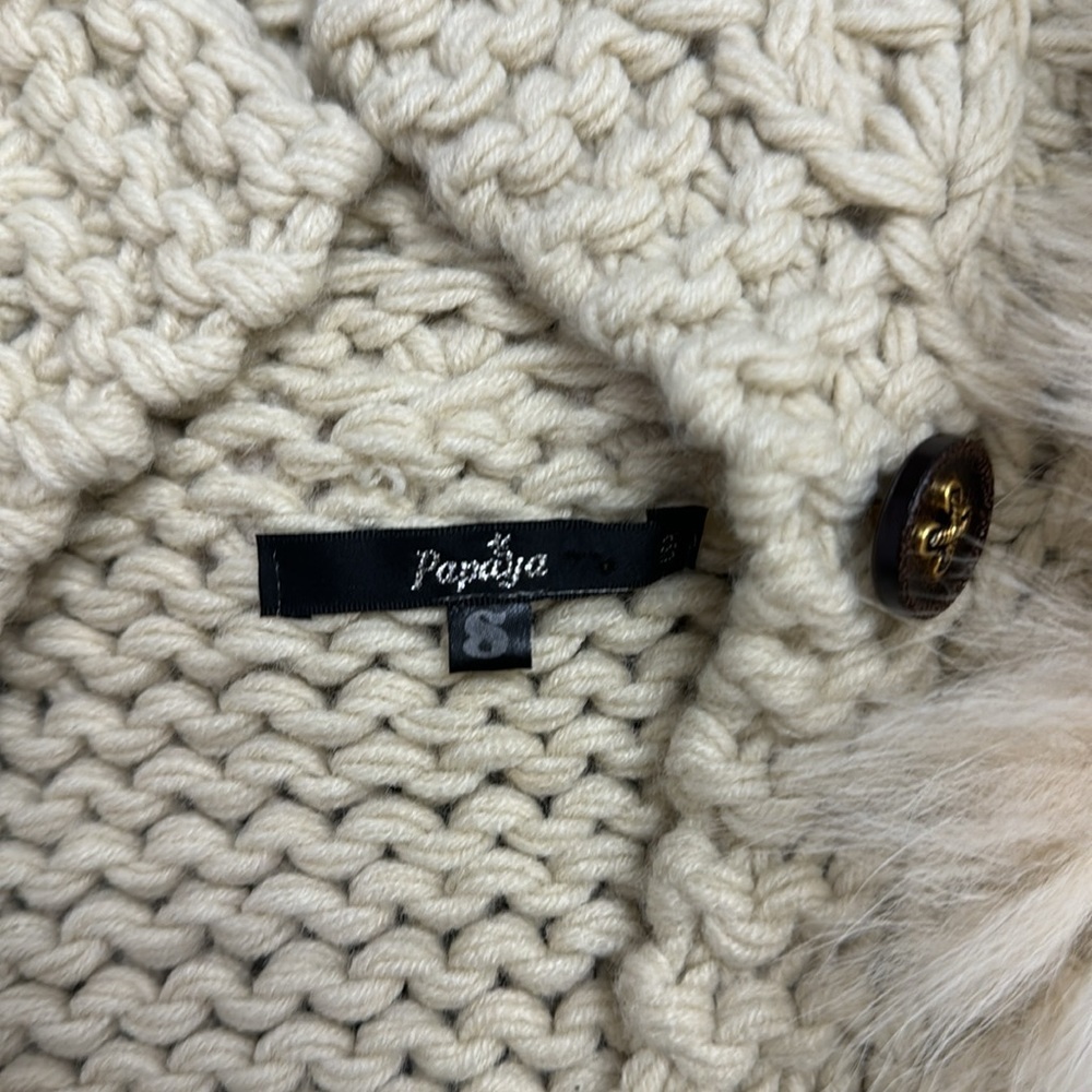 NWOT sweater vest - Picture 2 of 4